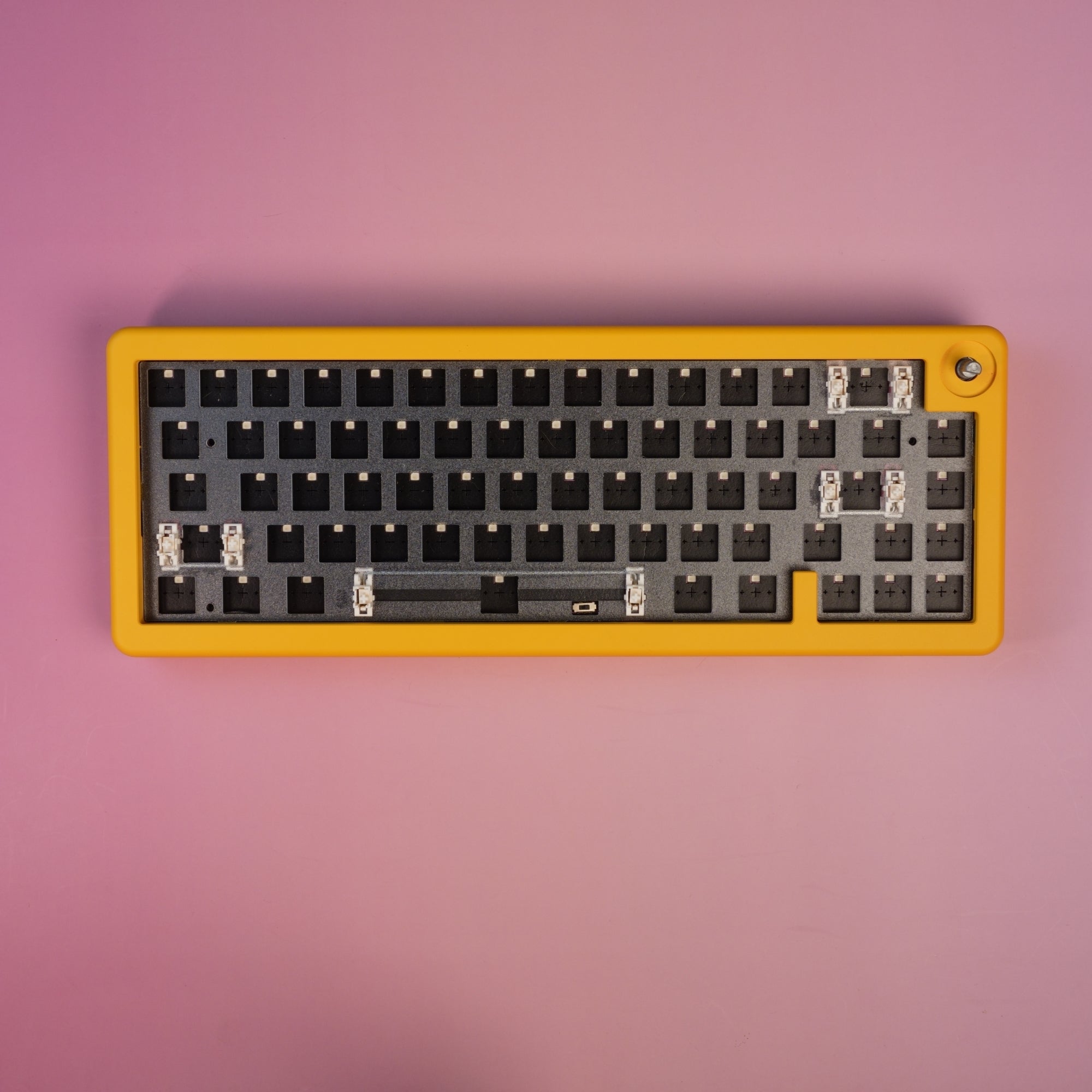 EC64 Ice Cream Cone Mechanical Keyboard Kit – Cute 64% DIY Build
