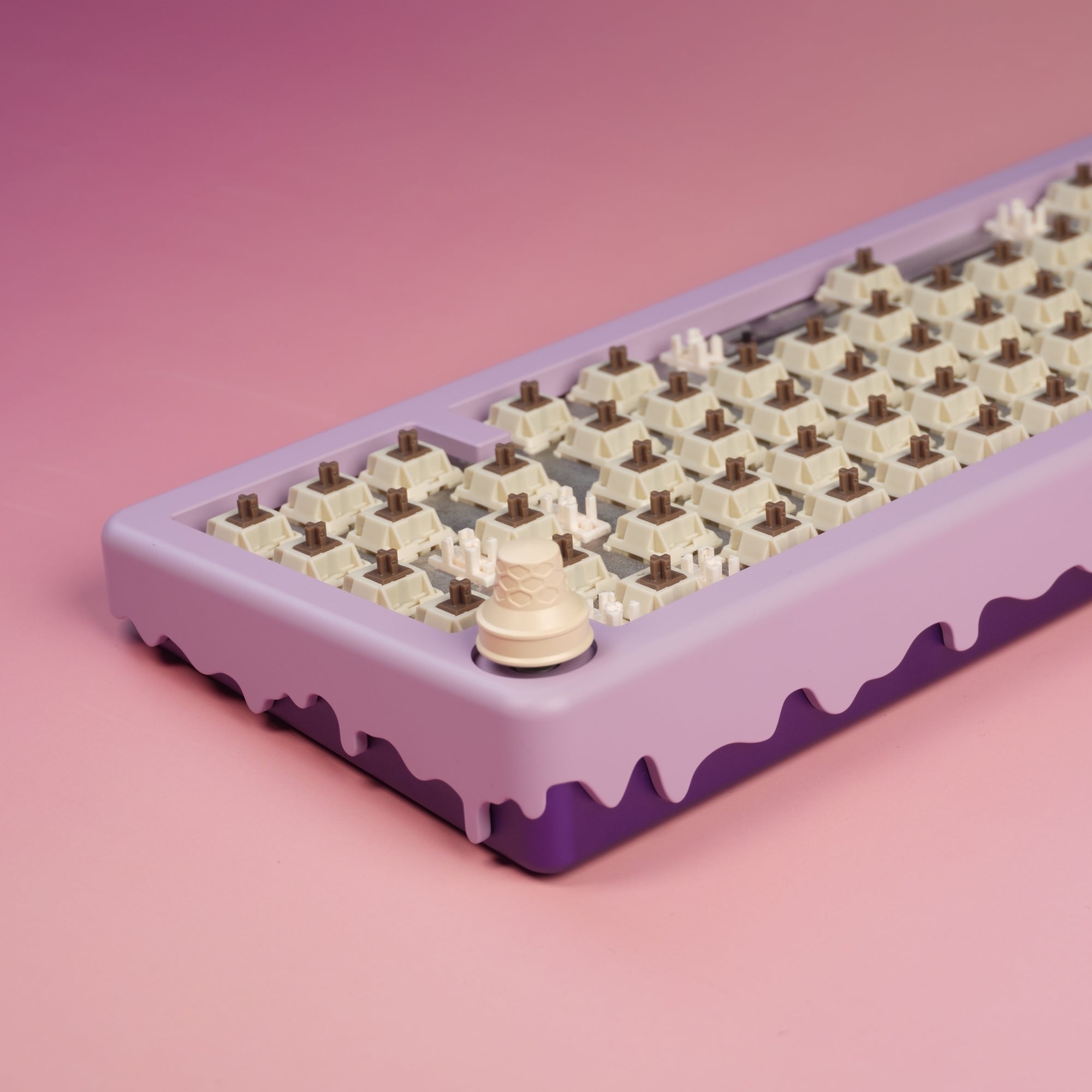 EC64 Ice Cream Cone Mechanical Keyboard Kit – Cute 64% DIY Build