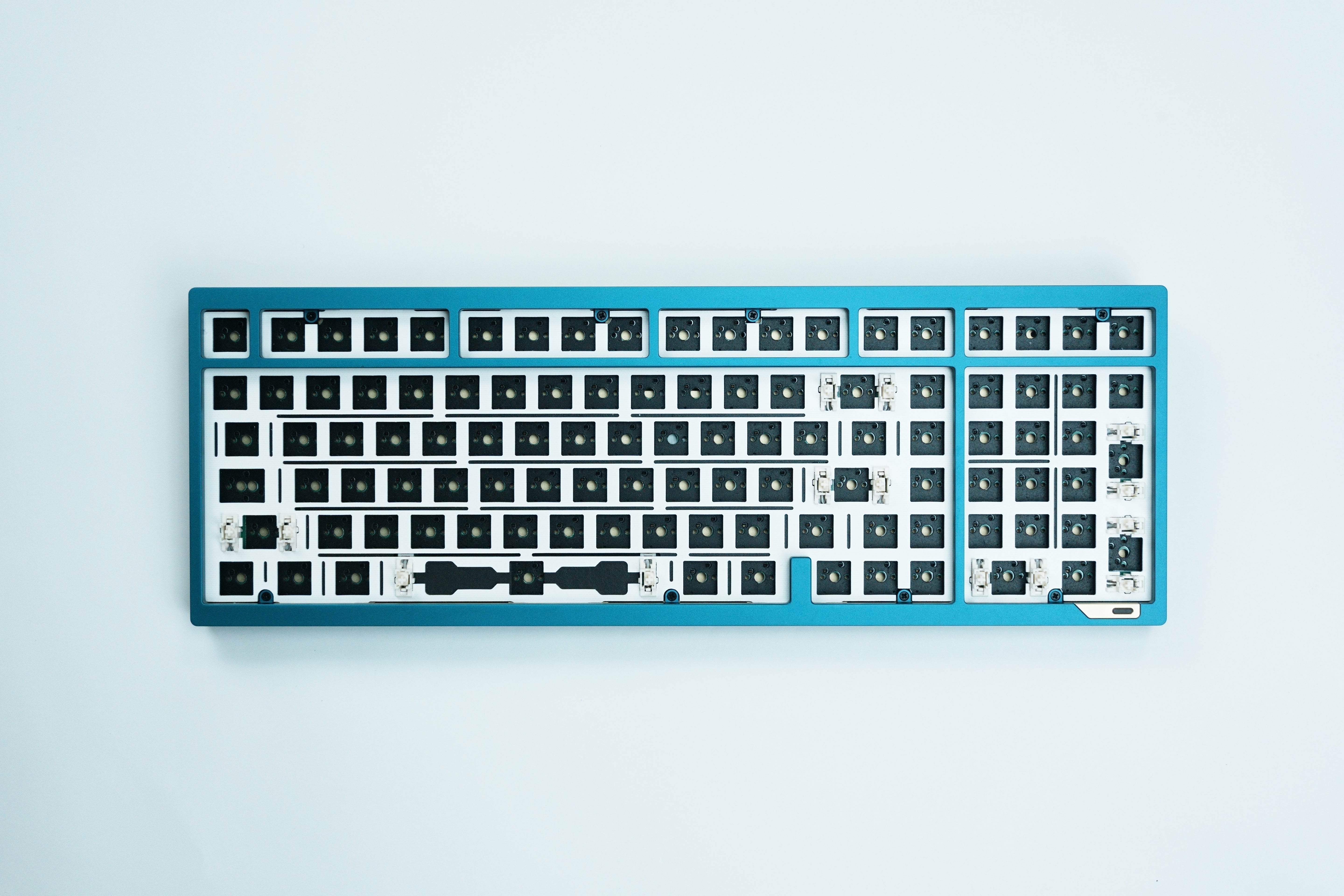 BALANCE103 Custom Mechanical Keyboard Kit