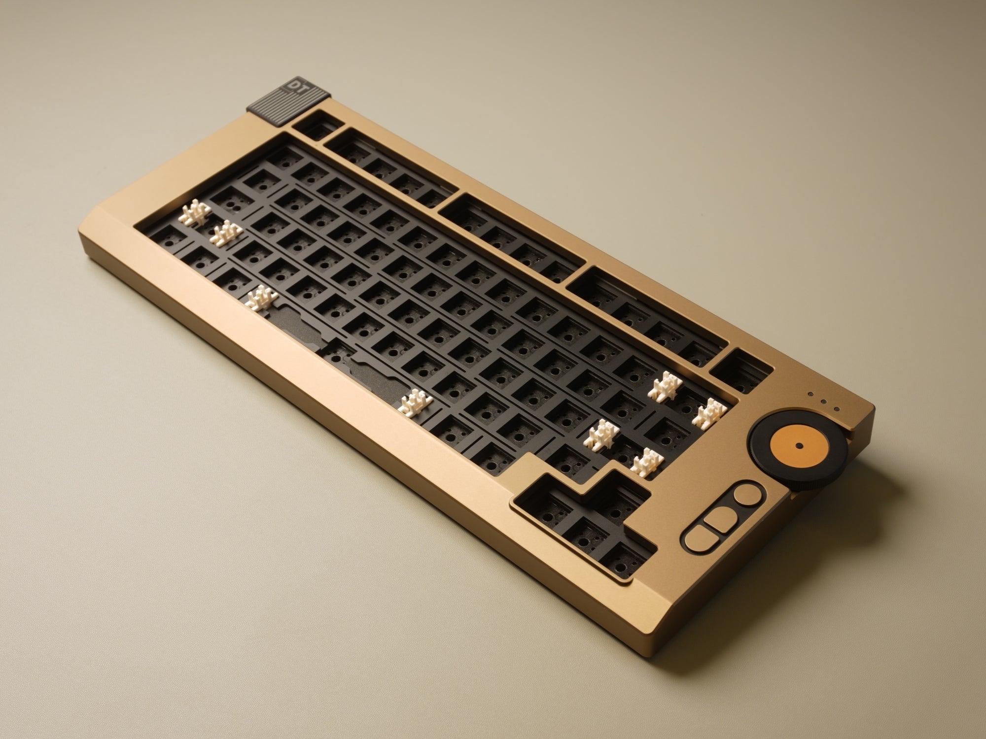 VINTEM75 ロータリーノブ搭載メカニカルキーボードキット