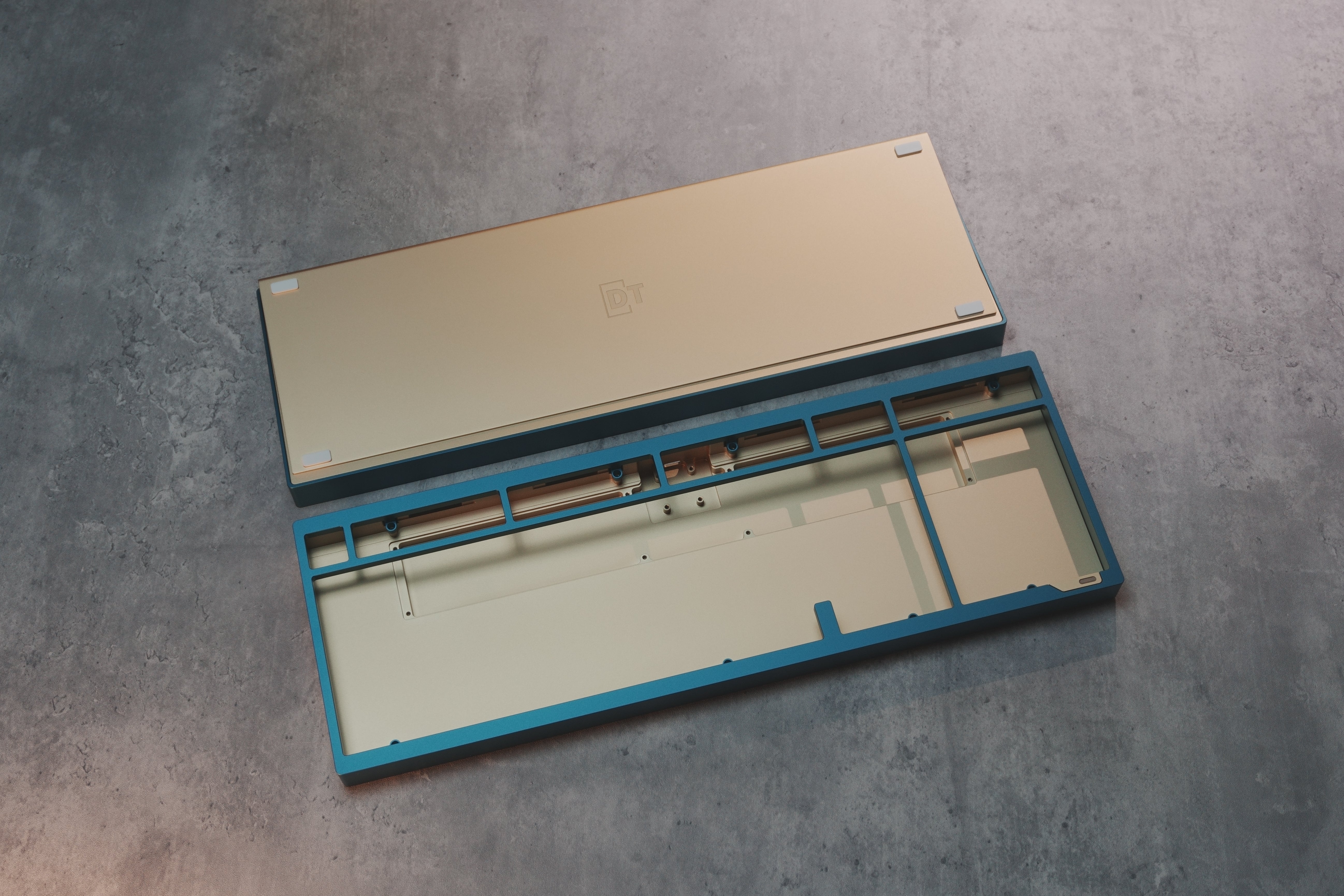 BALANCE103 Barebone Kit - Anodized Aluminum Case